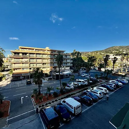 Lumineux Avec Terrasse Et Acces - Fr-1-816-15 شقة لو لا فاندو