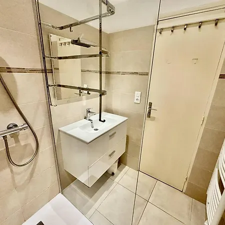 Lumineux Avec Terrasse Et Acces - Fr-1-816-15 Apartament