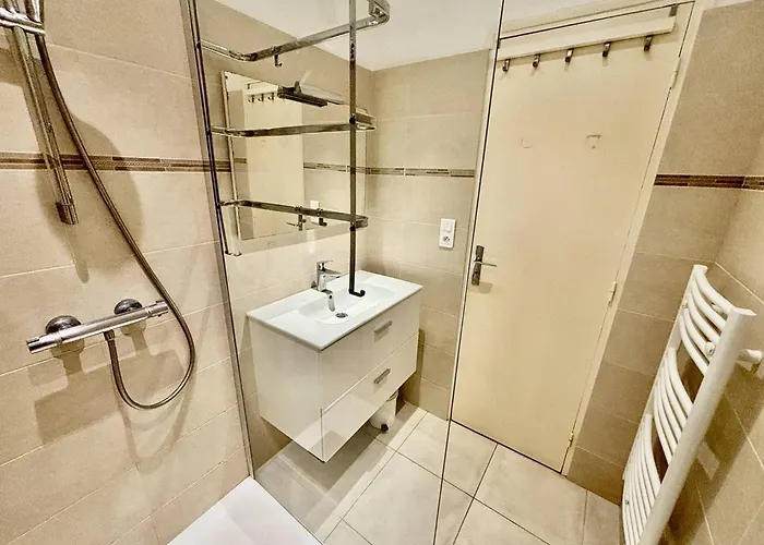 Lumineux Avec Terrasse Et Acces - Fr-1-816-15 公寓